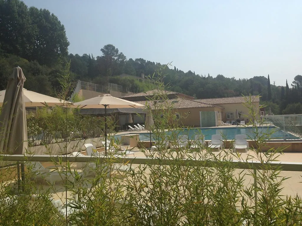 Appartement Dans Residence - Le Domaine De Camiole Callian Franciaország