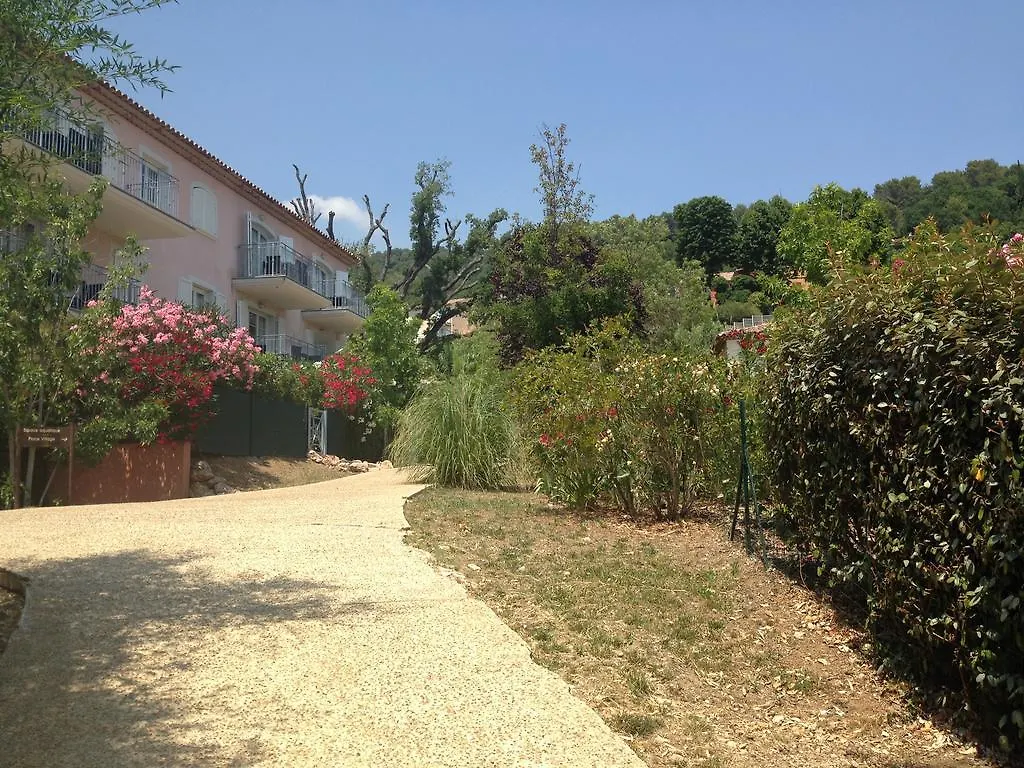 Appartement Dans Residence - Le Domaine De Camiole Callian Apartman